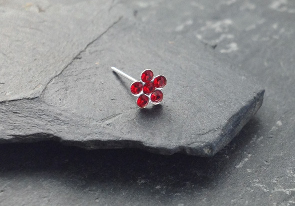 Piercing nez argent fleur - rouge