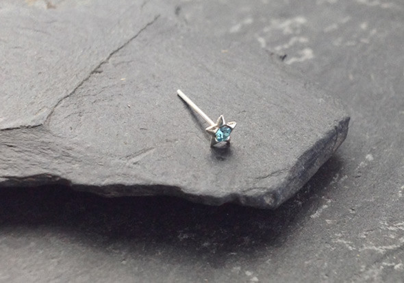 Piercing nez étoile - bleu turquoise