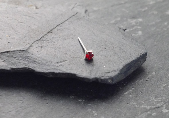 Argent pierre griffée 2mm - rouge