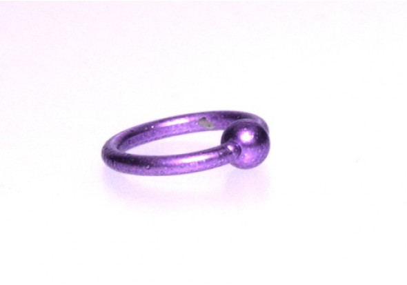 Piercing anneau BCR violet