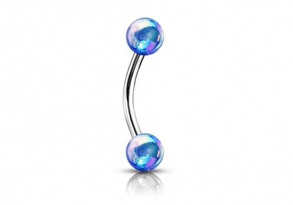 Piercing arcade glacé bleu