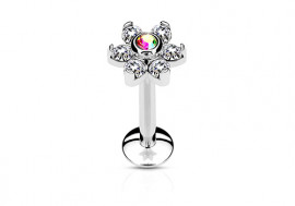 Piercing labret fleur blanche