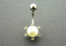 Piercing nombril perle et strass