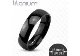 Bague en titane simple noire