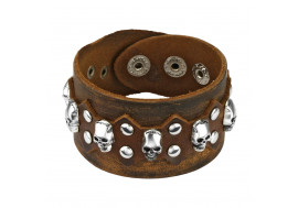 Bracelet en cuir marron et têtes de morts 